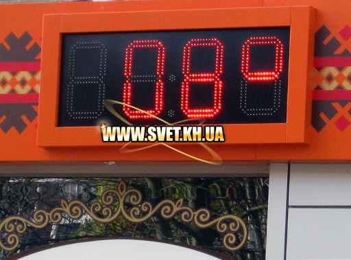 Світлодіодний годинник